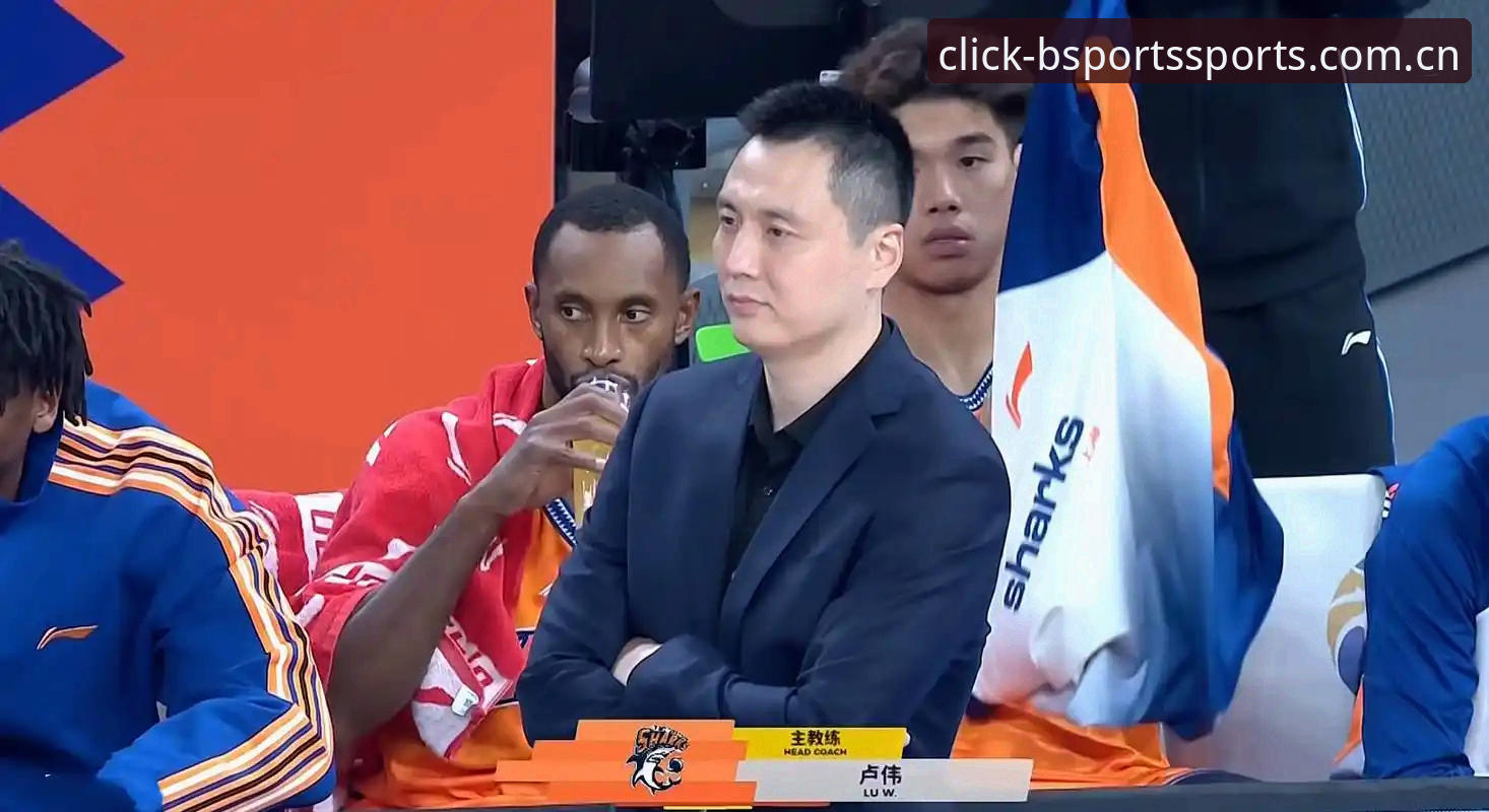 为什么上海男篮G4的胜负手藏在替补席？从BSport体育平台看战术博弈